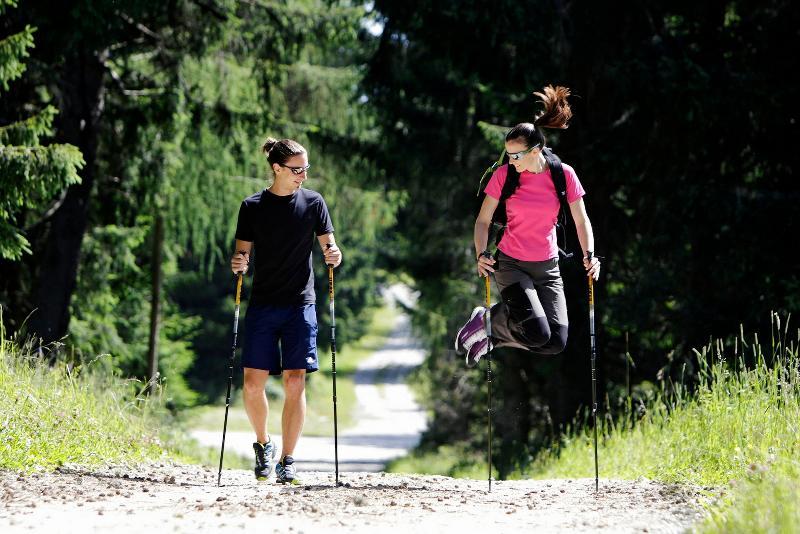 Apartmaji Alpska Perla Hotel Cerkno Kültér fotó